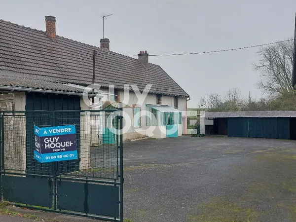 Corps de ferme à vendre à LECHELLE - proche Provins 