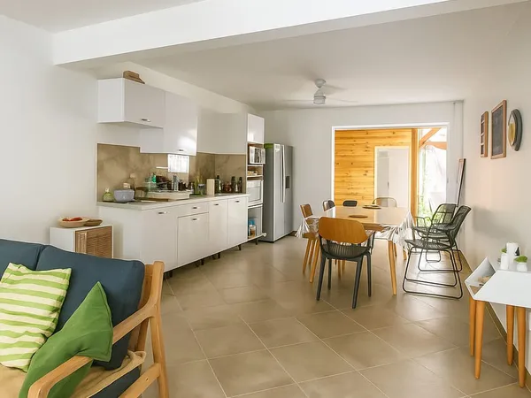 T3 cosy - Bourg de Trinité à louer - 1200€ 