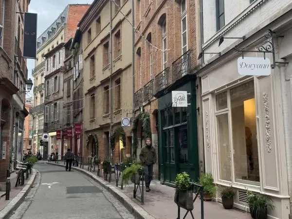 A céder droit au bail au coeur du quartier Saint Etienne de 