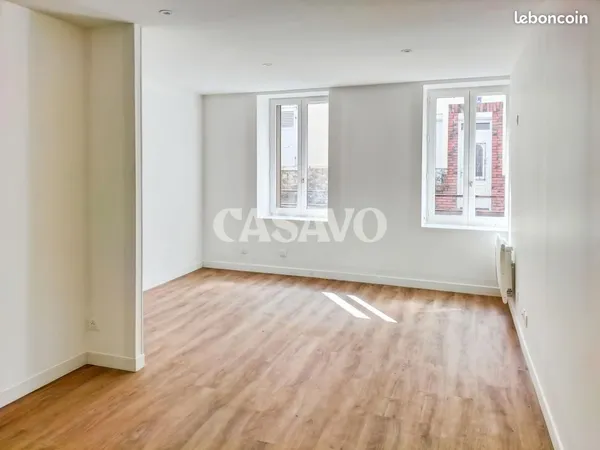 Studio 1 pièce 22 m² 
