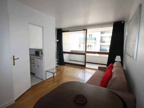 Appartement 1 pièce 28 m² 
