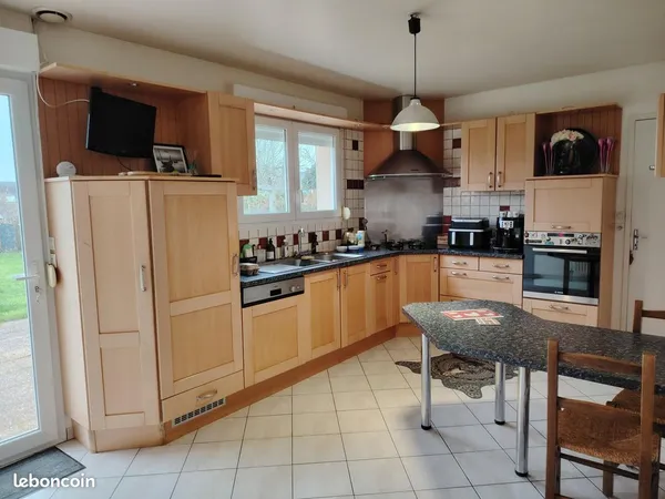 Maison 10 pièces 104 m² 