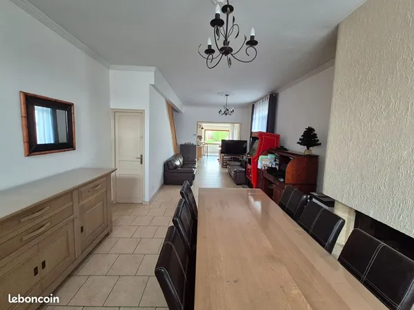 Maison 7 pièces 122 m² 