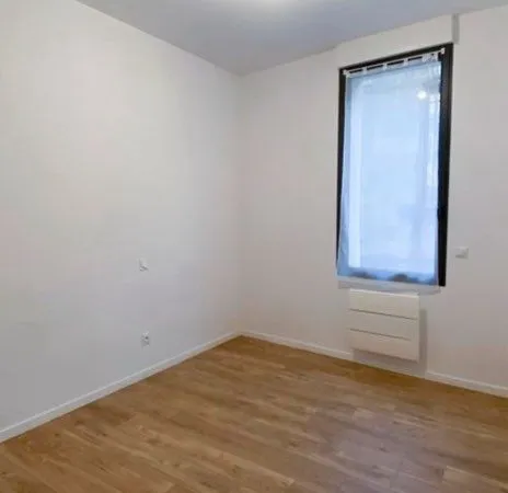 Chambre de 22m2 en colocation à Saint-Genes 