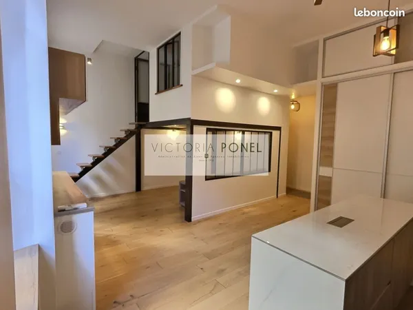Appartement 1 pièce 55 m² 