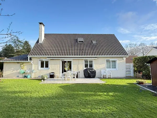 Maison 6 pièces 155 m² 