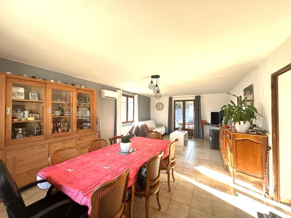 MAISON DE PLAIN PIED 95M2 SUR 504M2 DE PARCELLE 