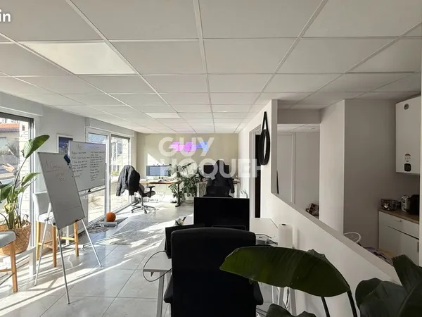 Local commercial 51 m² CHABANIERE 