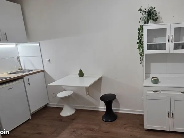 Studio Meublé 
