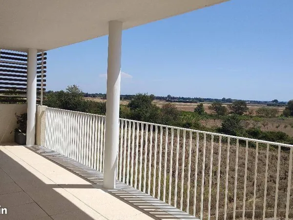 Appartement 4 pièces 93 m² 