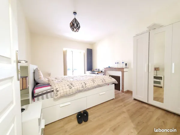 Chambre disponible - Colocation de standing - Hyper Centre Nantes 