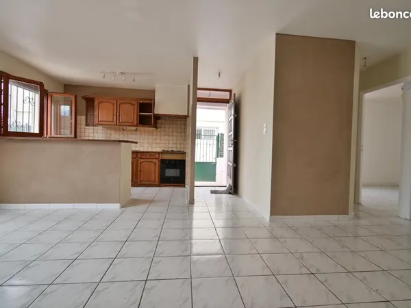 Appartement 3 pièces 55 m² 
