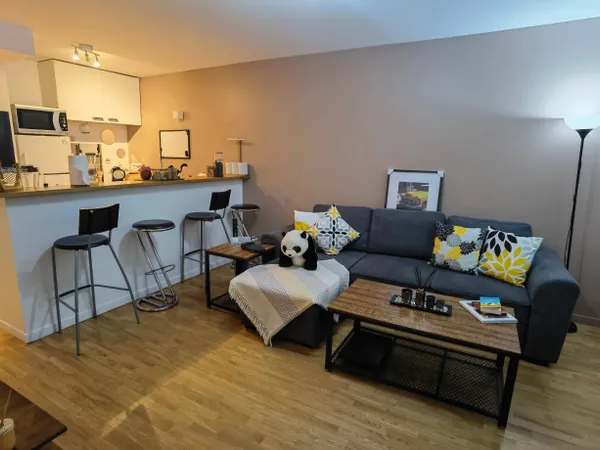 Loue appartement meublé 