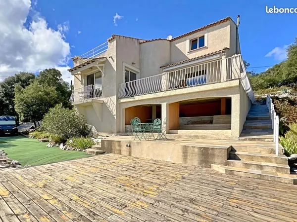 Maison 4 pièces 132 m² 