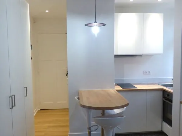 VENTE Studio 18m2 Metro Marcel Sembat 180 000 