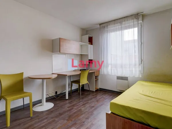 Appartement 1 pièce 17 m² 
