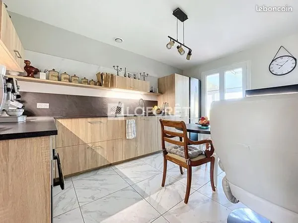 Maison 7 pièces 172 m² 