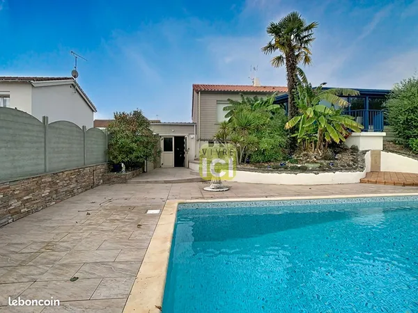 Propriété 7 pièces 126 m² 