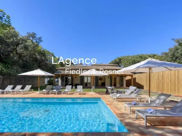 REF 708 : CHARMANTE VILLA - RAMATUELLE 