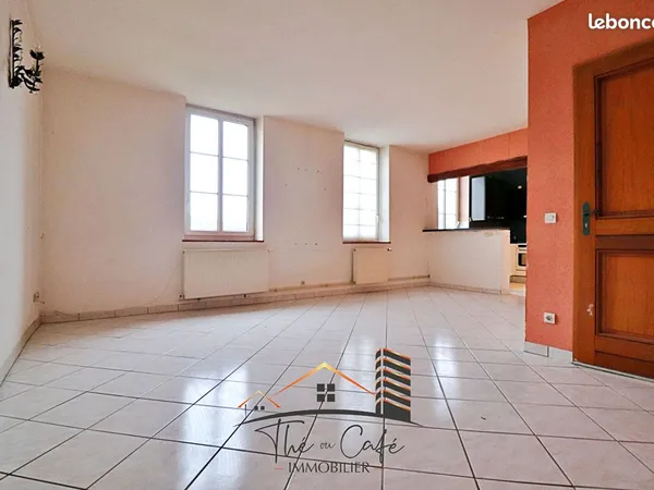 Appartement 4 pièces 82 m² 