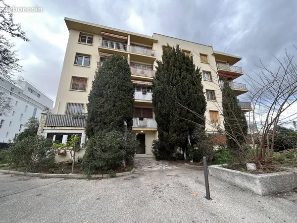 Appartement 3 pièces 66 m² 