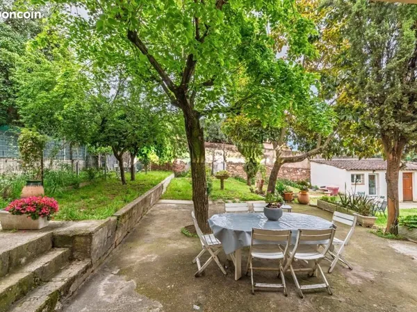 Villa 6 pièces 171 m² 