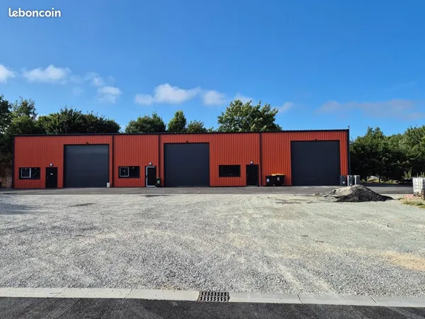 Local industriel 195 m² 