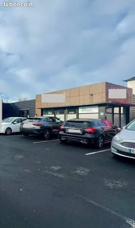 Local commercial 170 m² 