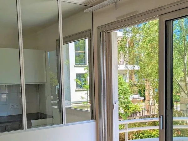 Chambre en colocation - dans appartement de 65m² à Suresnes 