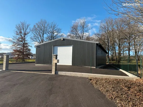 Local industriel 150m² 