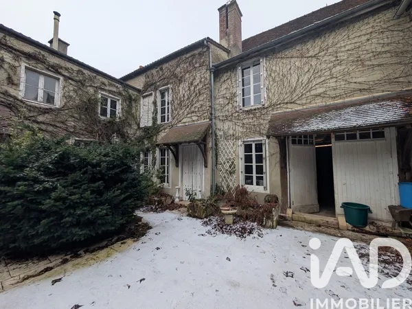 Maison 7 pièces 217 m² 