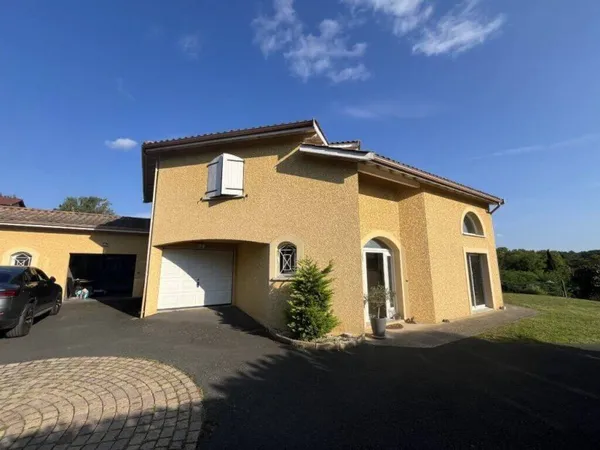 Maison 5 pièces 170 m²