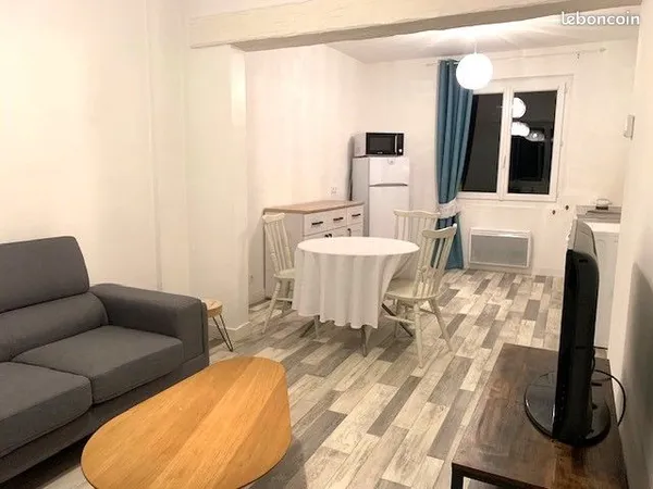 Appartement centre bourg T3 