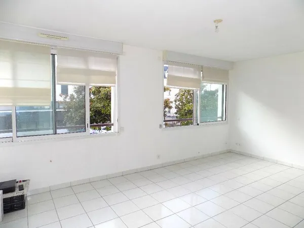 Appartement 1 pièce 30 m² 