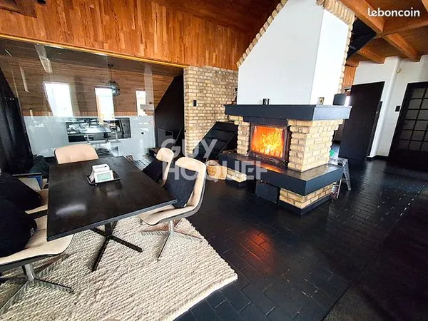 Maison 5 pièces 140 m² 