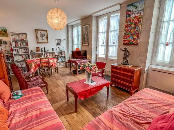 Appartement 3 pièces 74 m² 