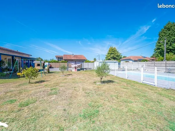 Maison 5 pièces 137 m² 