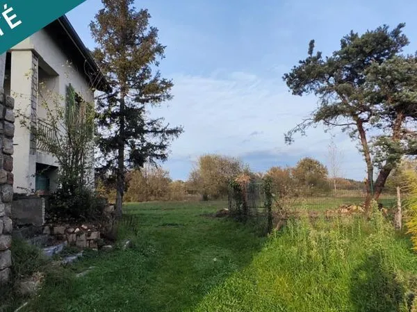 MAISON 180M2.3 CHAMBRES.SOUS SOL COMPLET.TERRAIN 2800 M2 