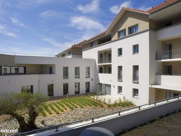 Appartement 3 pièces 64 m² 