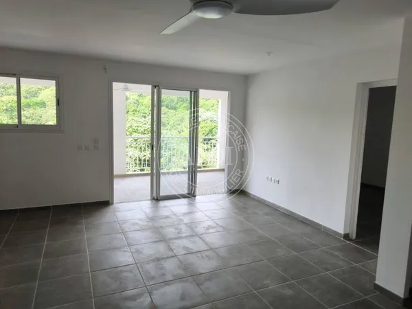 Appartement 5 pièces 75 m² 
