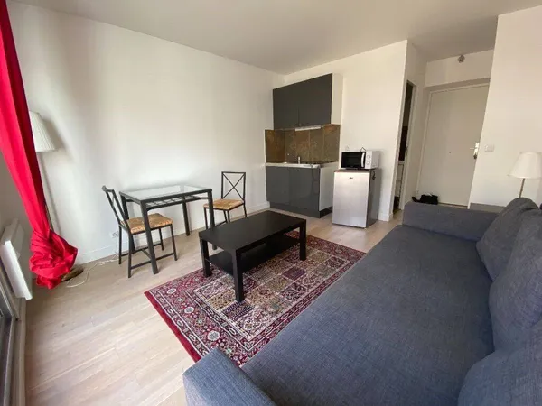 Appartement 1 pièce 18 m² 