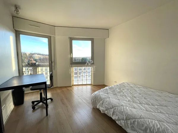 Studio 1 pièce 20 m² 