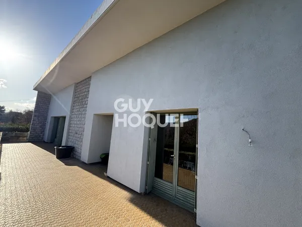 MAISON À VENDRE DE 5 PIÈCES DE 115,00 M² 