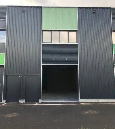 Appartement 1 pièce 102 m² 