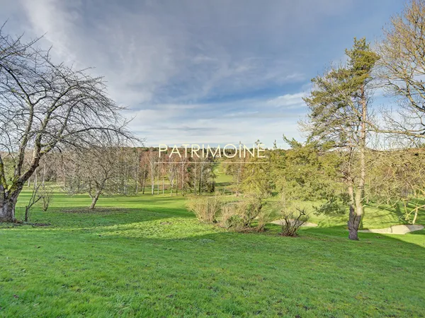Maison Saint Nom La Breteche 12 pièce(s) 461 m2 
