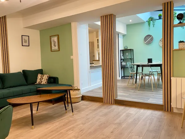 Loue appartement 80m² meublé deux chambres stationnement sécurisé proximité Cité Gastronomique 