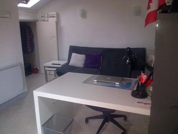 Studio 1 pièce 25 m² 