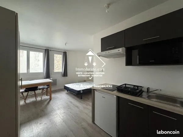 Studio 1 pièce 20 m² 
