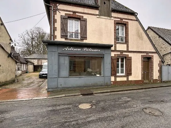 Maison 10 pièces 214 m²