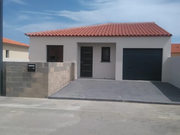 Terrain + maison 80 m² 
